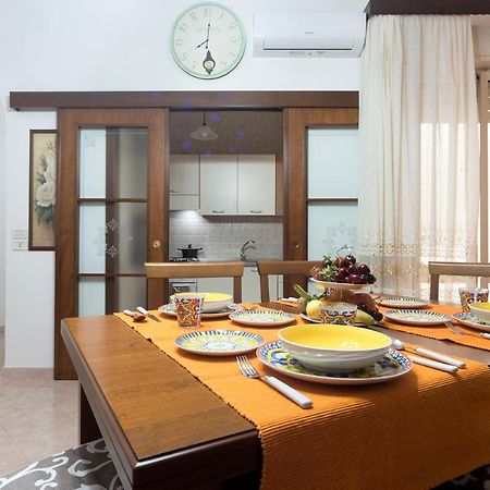 Nina Home - Selfcheck-In Canicattini Bagni Buitenkant foto