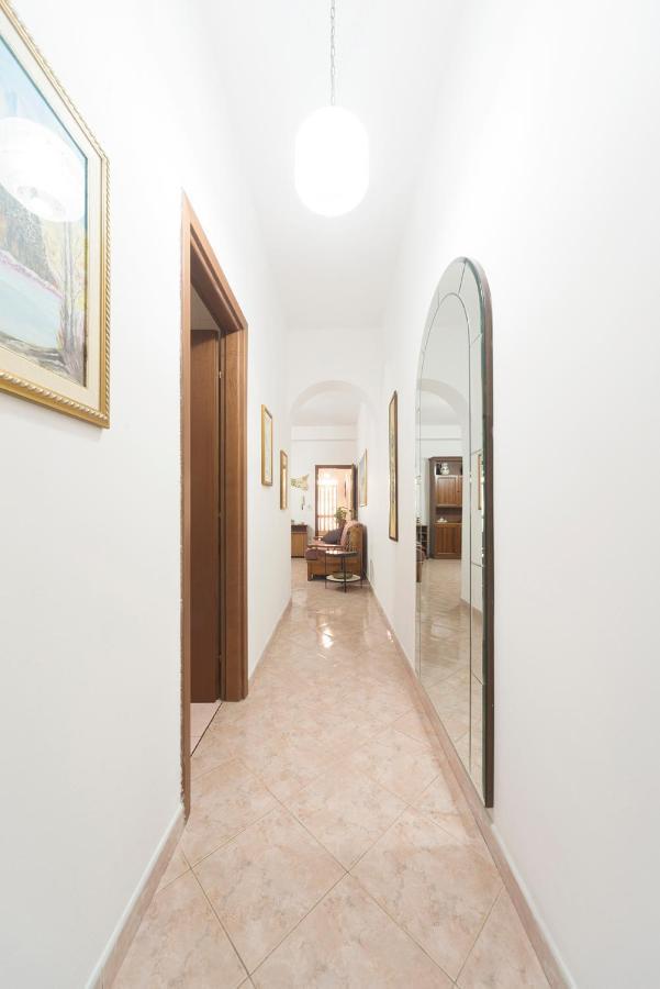 Nina Home - Selfcheck-In Canicattini Bagni Buitenkant foto