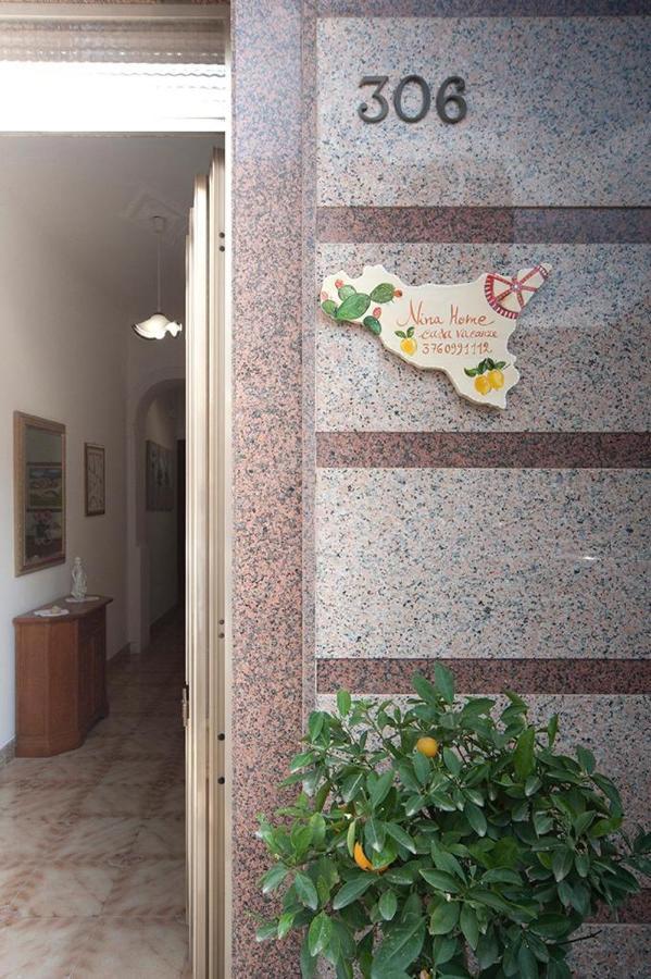 Nina Home - Selfcheck-In Canicattini Bagni Buitenkant foto