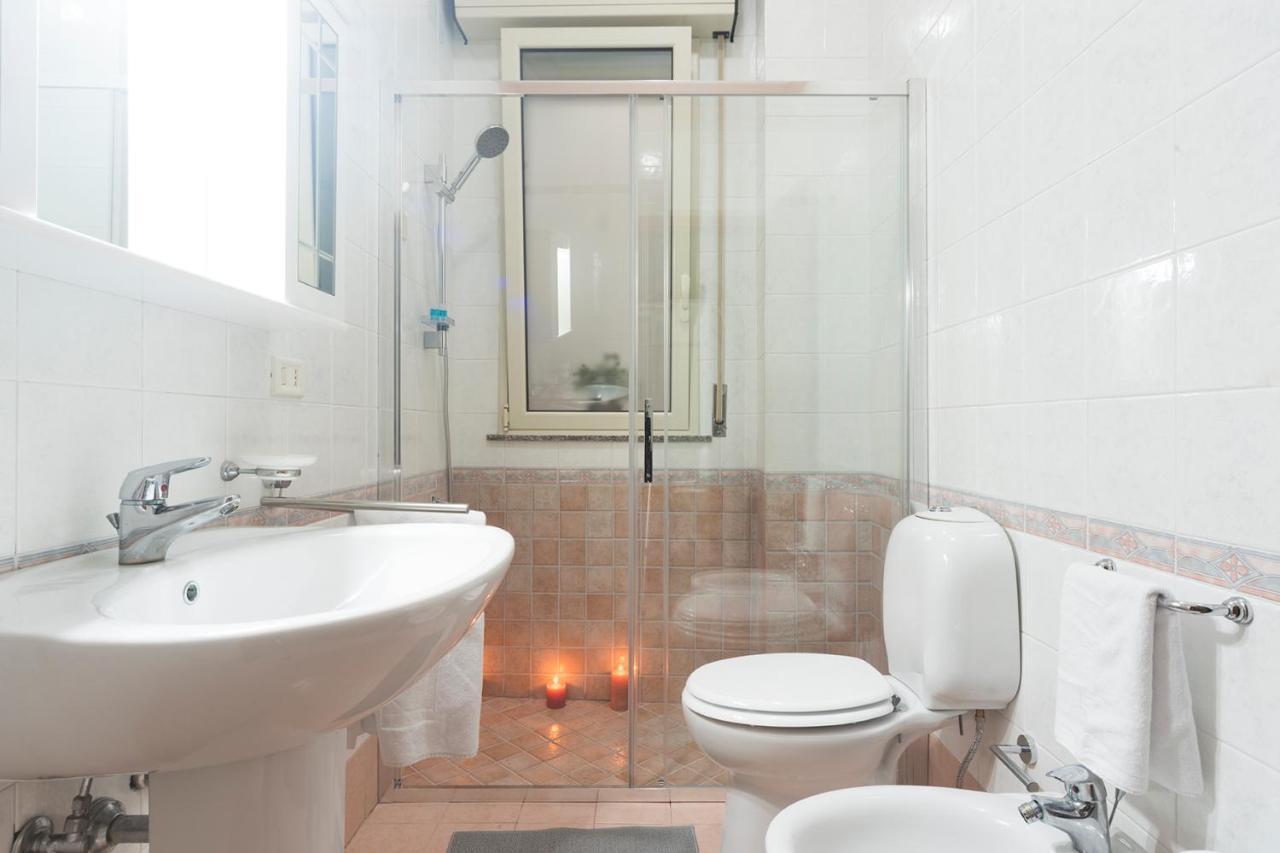 Nina Home - Selfcheck-In Canicattini Bagni Buitenkant foto